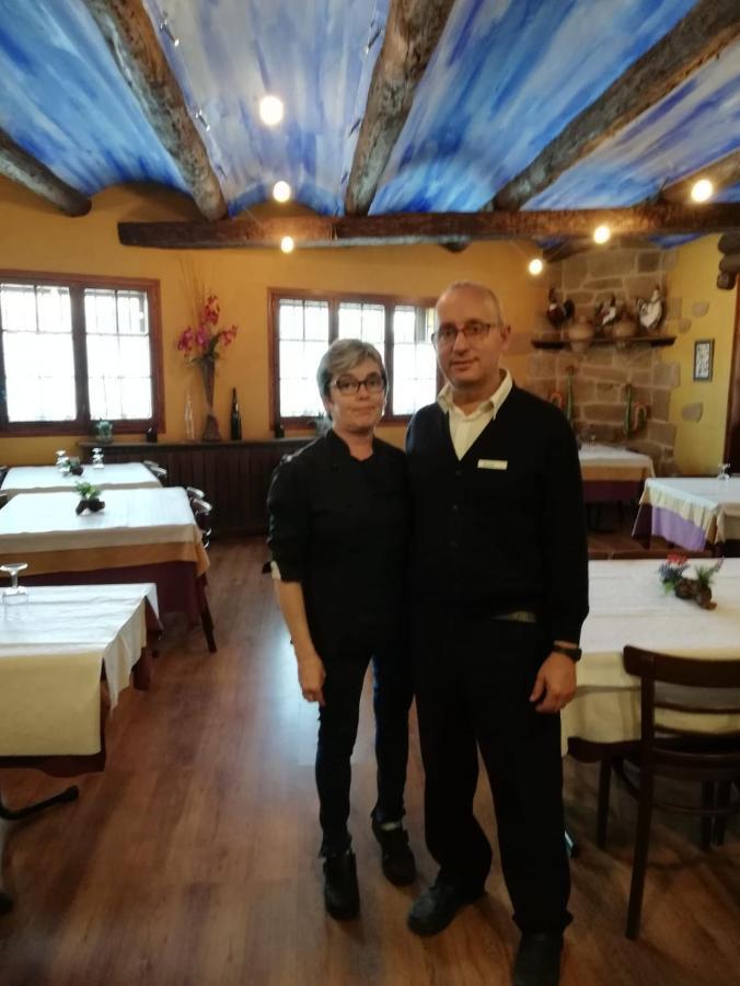 Apartamentos La Venta Del Rome Horta de Sant Joan Dış mekan fotoğraf