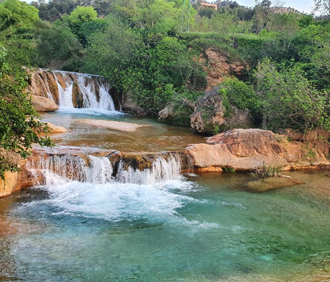 Apartamentos La Venta Del Rome Horta de Sant Joan Dış mekan fotoğraf